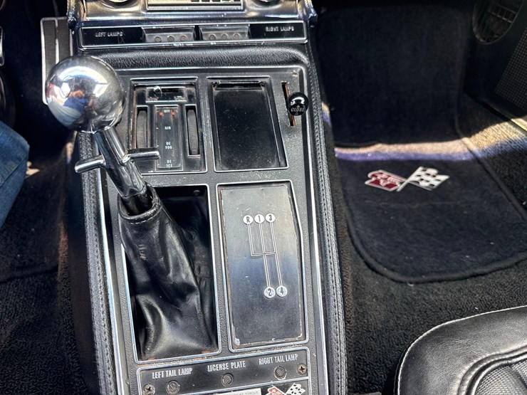1970-chevrolet-corvette-stingray-image-29