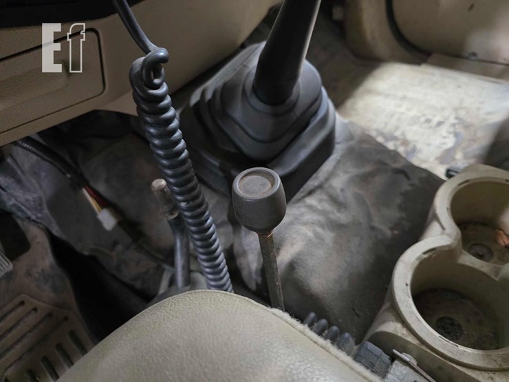 2008-ford-f550-image-14