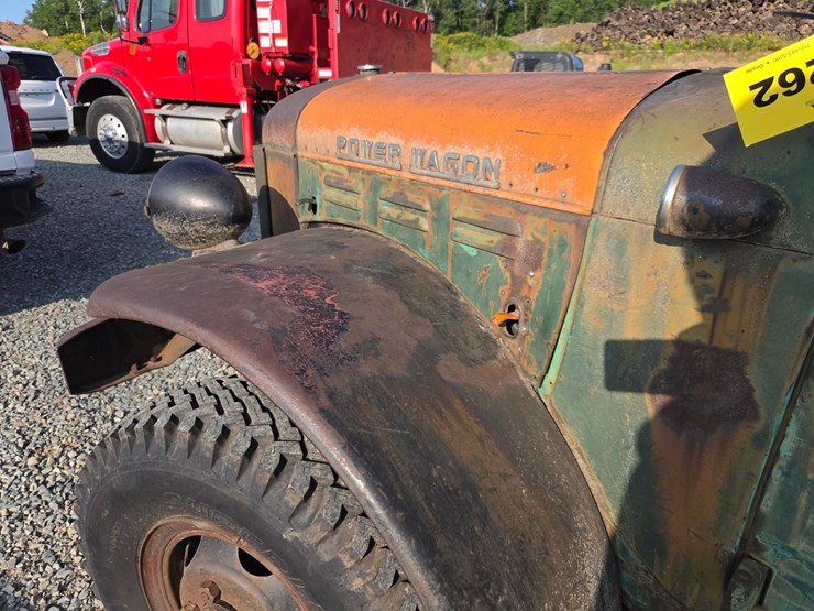 1953-dodge-power-wagon-image-43