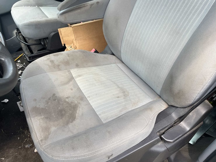 2018-ford-transit-image-55