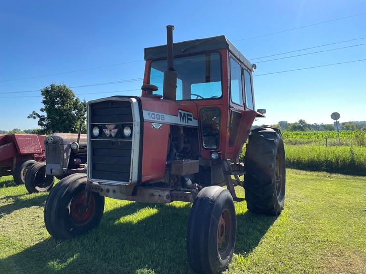 massey-ferguson-1085-image-1
