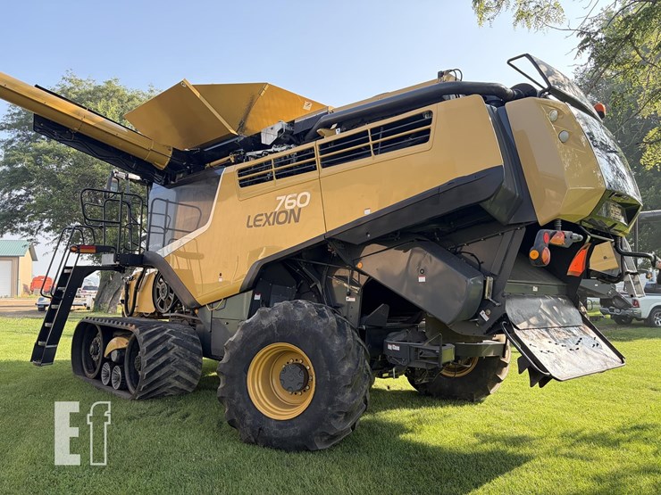 2013-claas-lexion-760-image-3