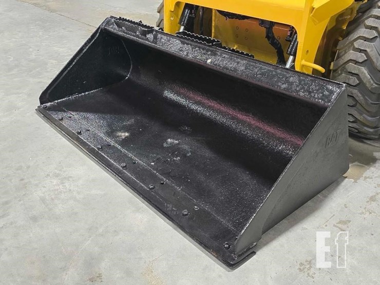 2018-caterpillar-226d-image-9