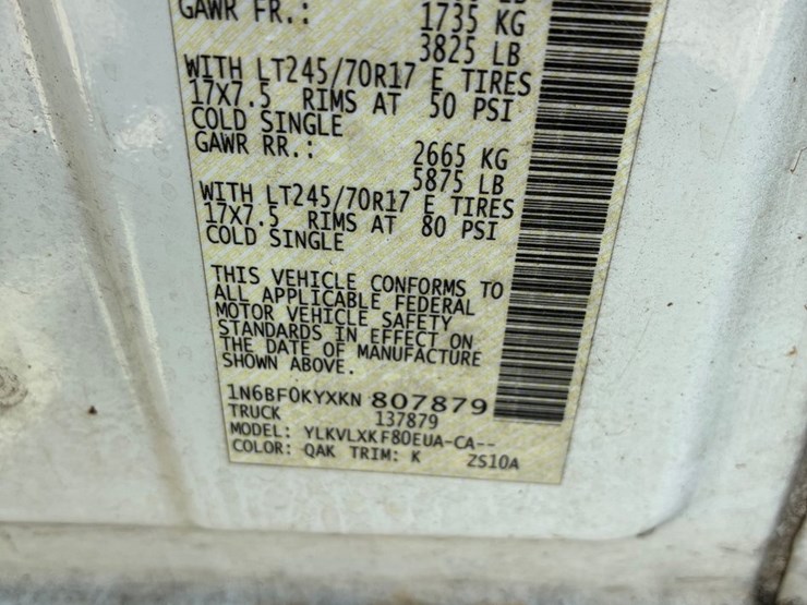 2019-nissan-nv2500-image-12