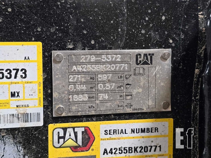 2025-caterpillar-255-image-13