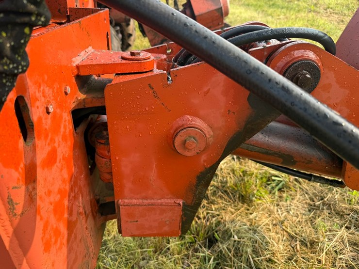 ditch-witch-3500dd-image-35