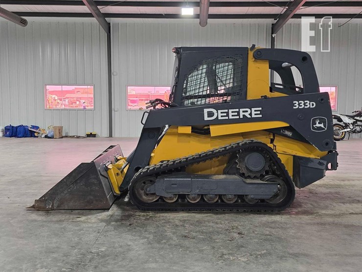 2012-deere-333d-image-5