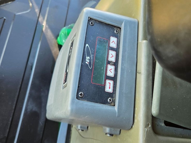 cih-2388-axial-flow-combine-image-62