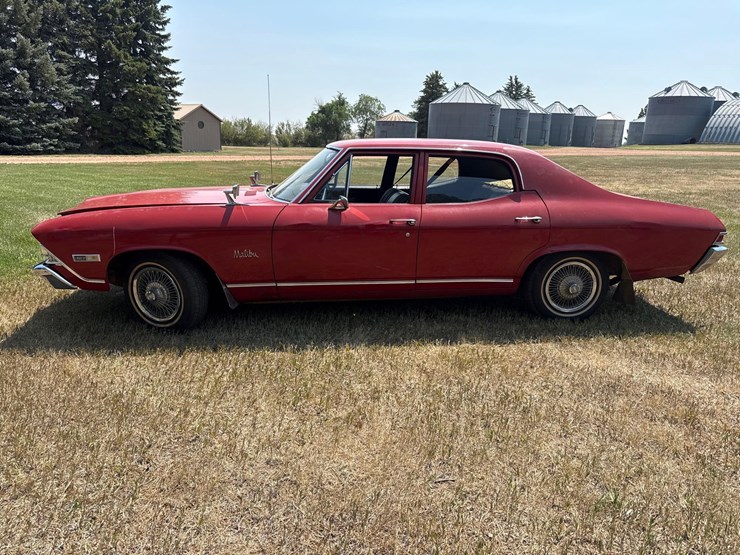 1968-chevrolet-chevelle-malibu-4-door-sedan-image-2