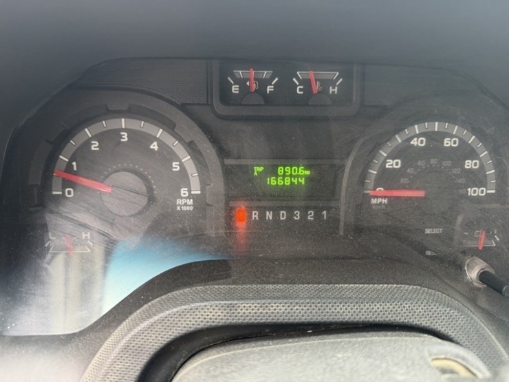 2014-ford-e450-sd-image-48