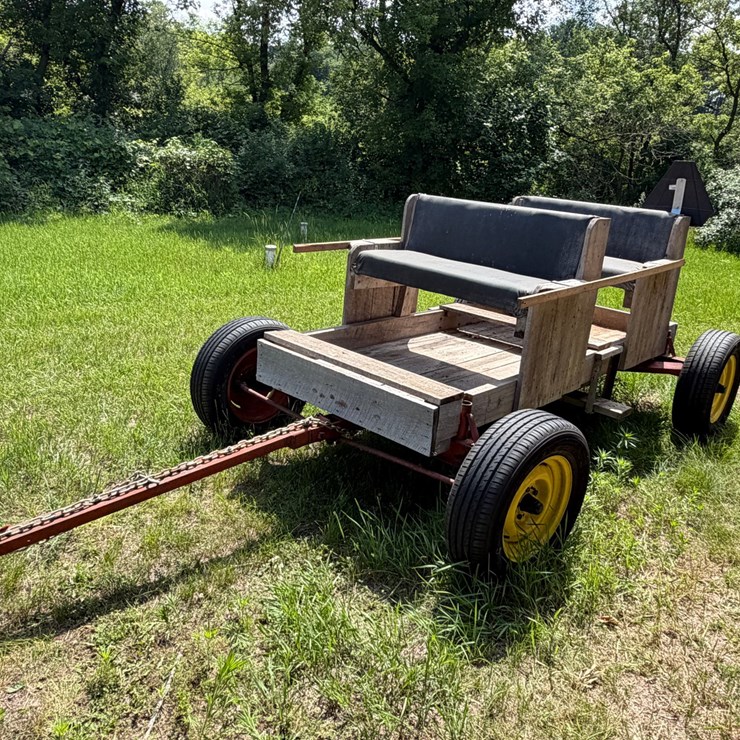 #1927 • Double Bench Parade Wagon