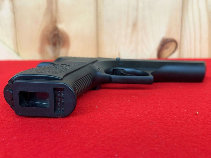 magnum-research/imi-desert-eagle-.40-s&w-semiauto-pistol-image-7