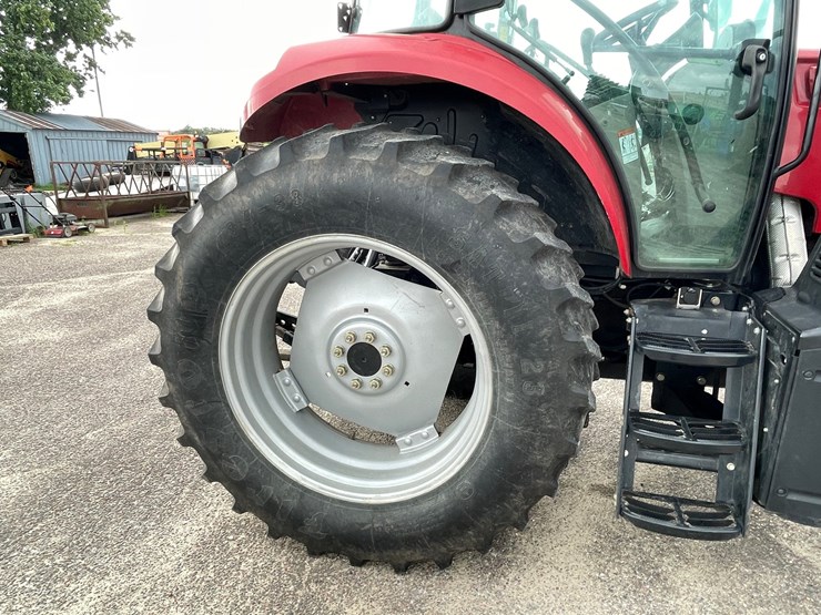 #999-•-case-ih-140a-tractor-with-cab-image-26