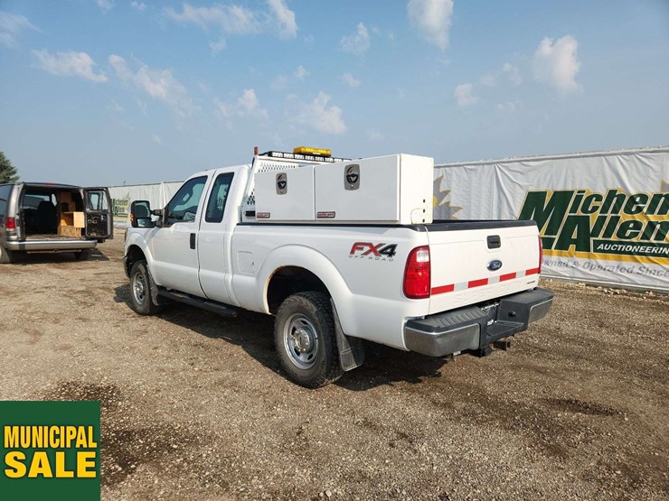 2015-ford-f250-image-3