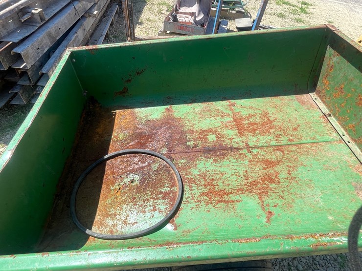 john-deere-10-image-12