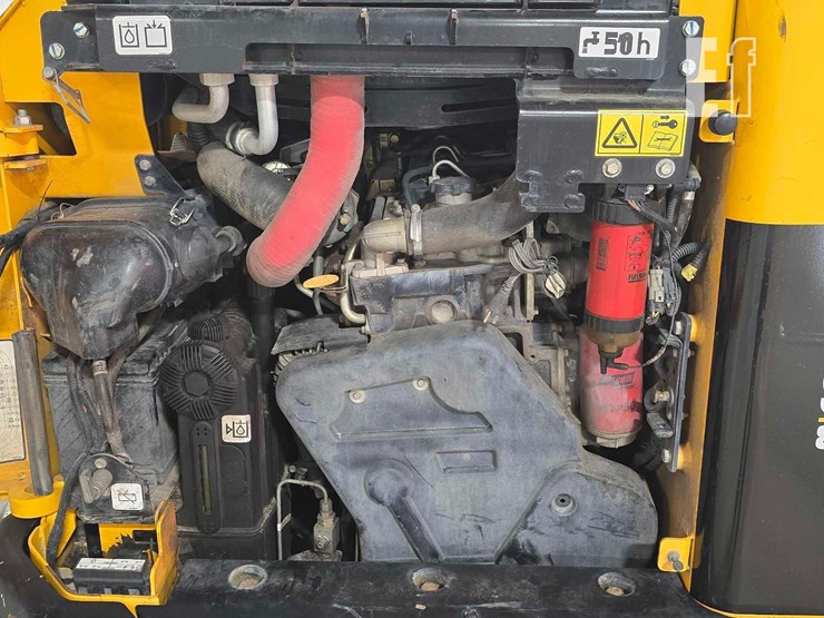 2020-jcb-3ts-8t-image-20