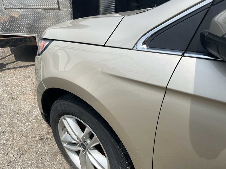 2018-ford-edge-sel-image-39