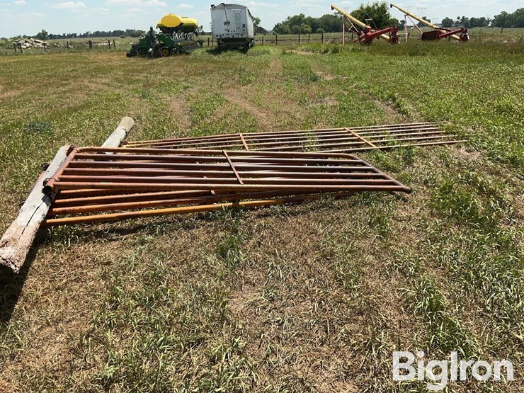 sioux-steel-gates-image-2