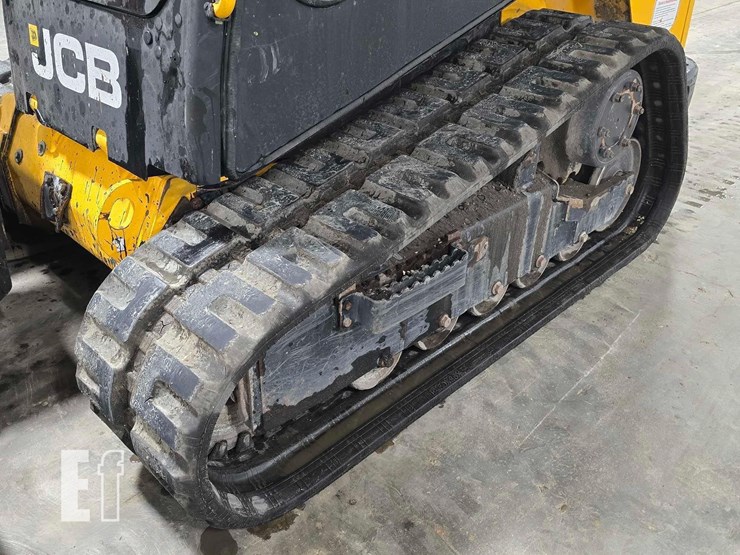 2021-jcb-3ts-8t-image-26