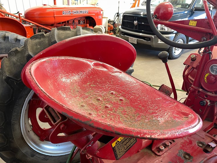 #1039-•-mccormick-farmall-h-tractor-(galesville,-wi)-image-21
