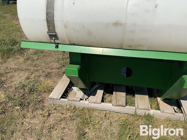 300-gal-poly-tank-image-9