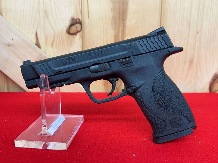 s&w-model-m&p-.45-acp-semiauto-pistol-image-2