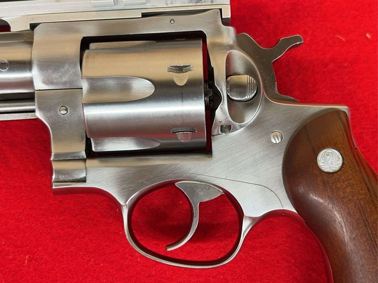 ruger-redhawk-.44-magnum-da-revolver-image-8