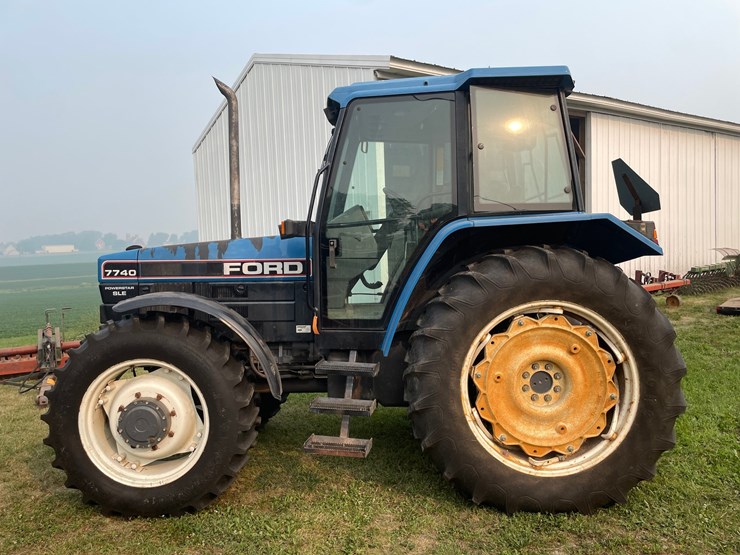 ford-7740-image-8