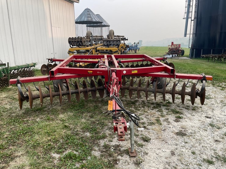 #2258-•-case-3800-disk-harrow-image-2