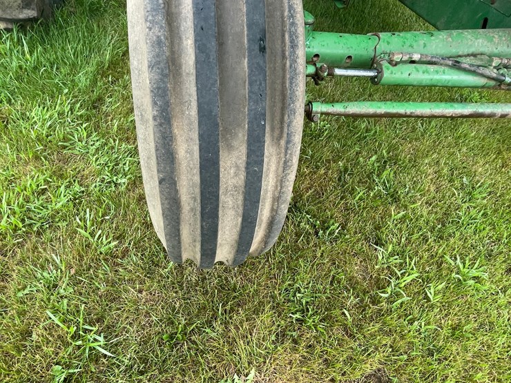john-deere-4420-image-60