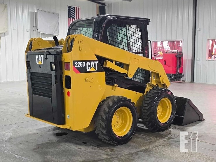 2018-caterpillar-226d-image-3
