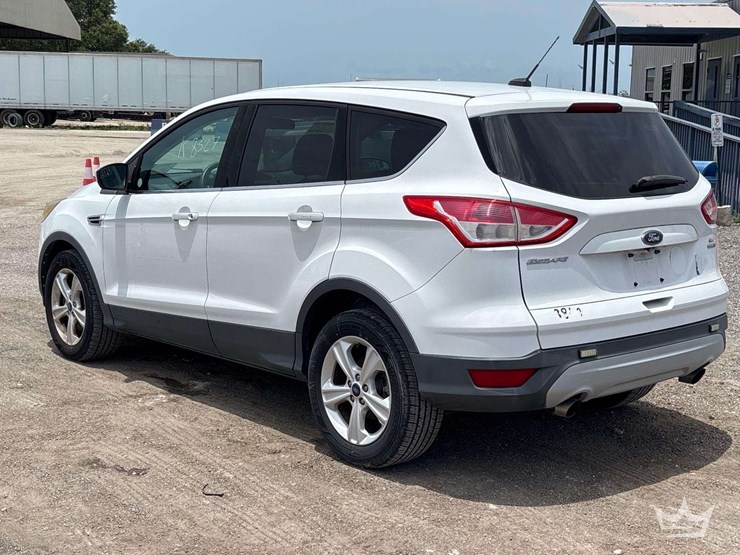 2014-ford-escape-image-4