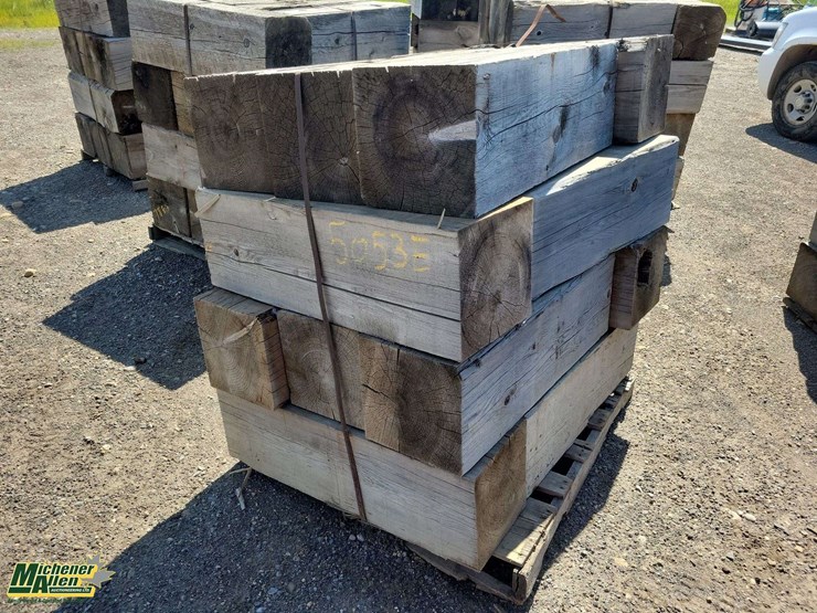 pallet-of-lumber-blocks-36"x12"x12-image-2
