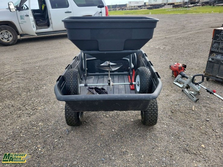 wagon-and-a-spreader-image-6
