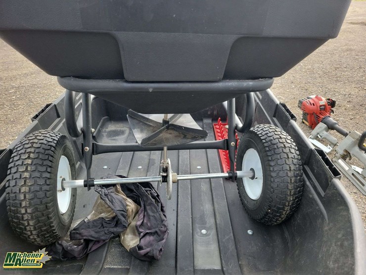 wagon-and-a-spreader-image-14