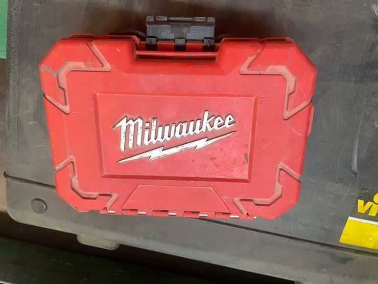 #4063-•-assorted-hole-saws-image-2