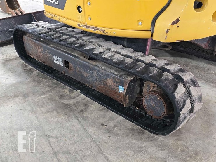 2021-deere-35g-image-32