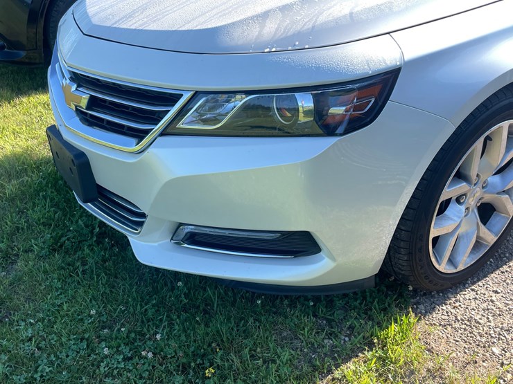 #1010-•-2014-chevy-impala-ltz-(has-wi-title)-image-11