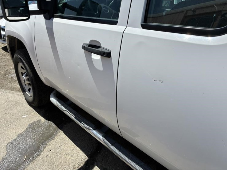 2012-gmc-sierra-3500-image-6