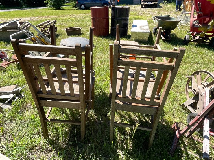 #3242-•-vintage-wood-chairs-and-stools-image-6