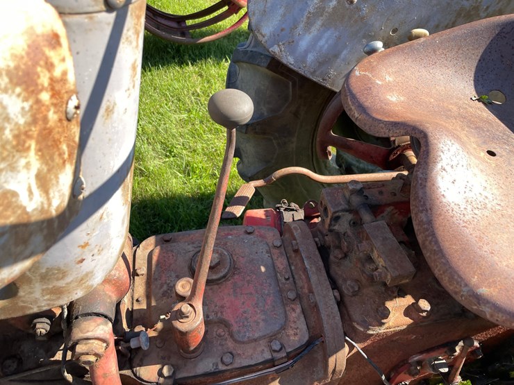 ford-850-image-25
