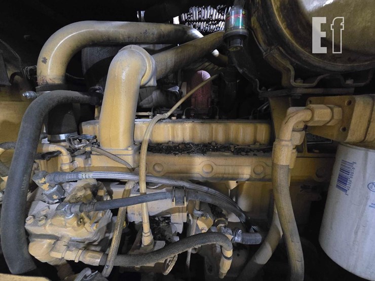 2001-caterpillar-140h-image-23