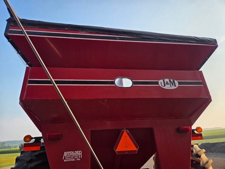 j&m-620-grain-cart-image-21