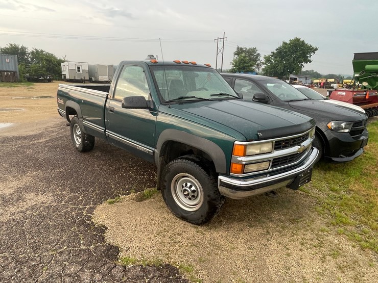 1996-chevrolet-3500-image-3