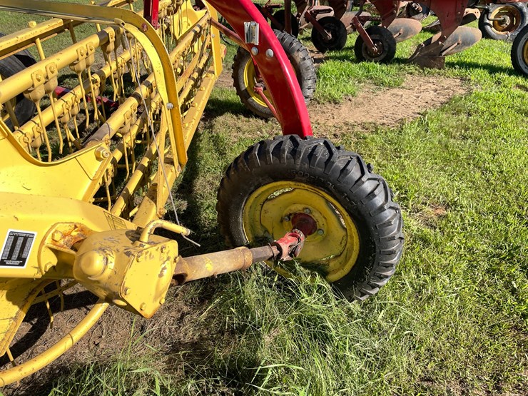 new-holland-256-image-6