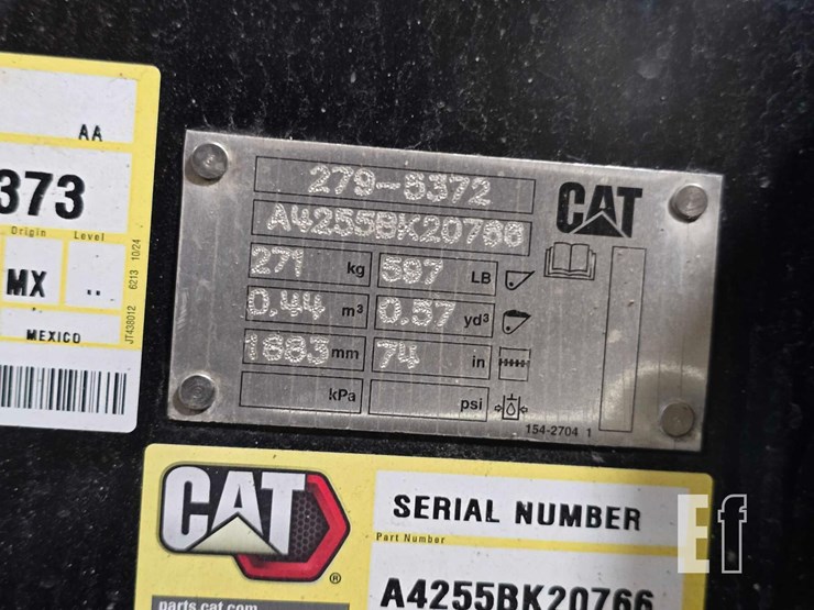 2025-caterpillar-255-image-13