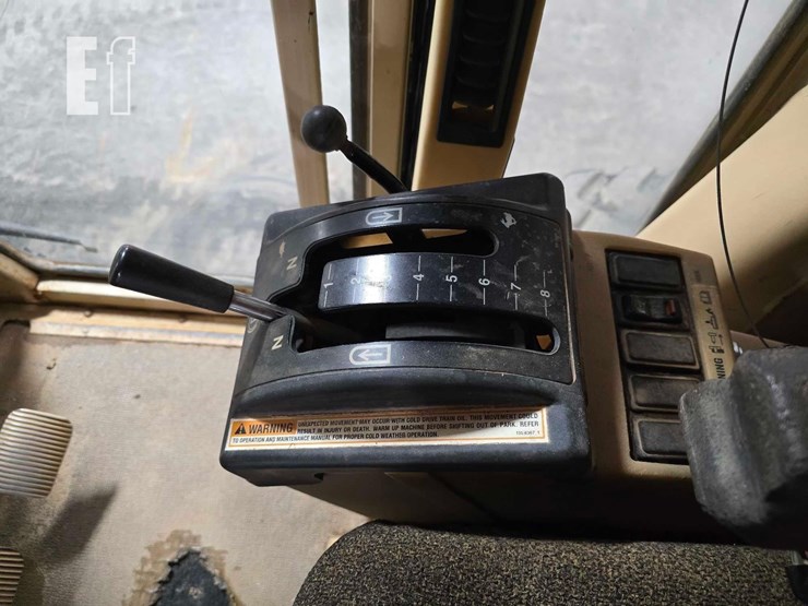 2003-caterpillar-12h-image-21