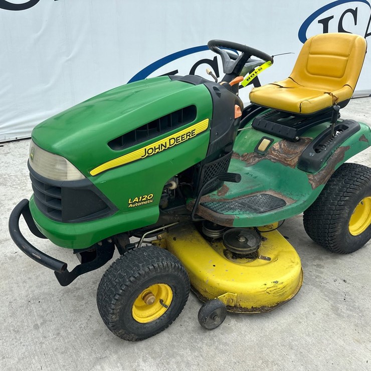 JOHN DEERE LA120