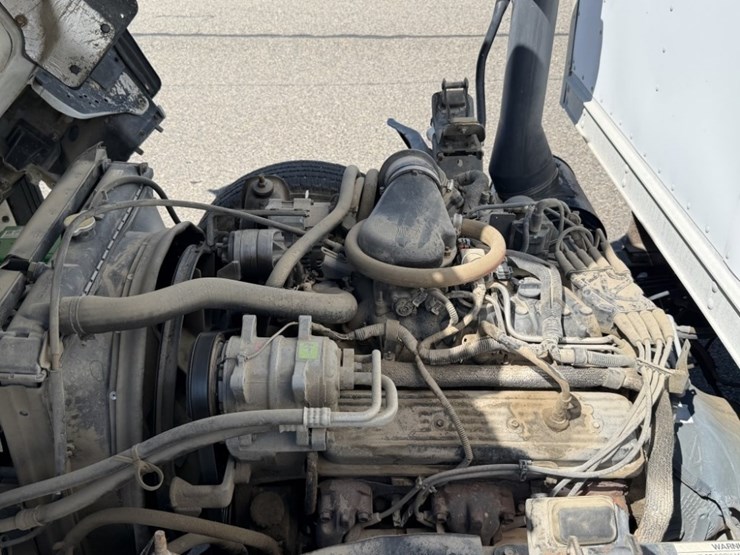 2001-gmc-w3500-image-42