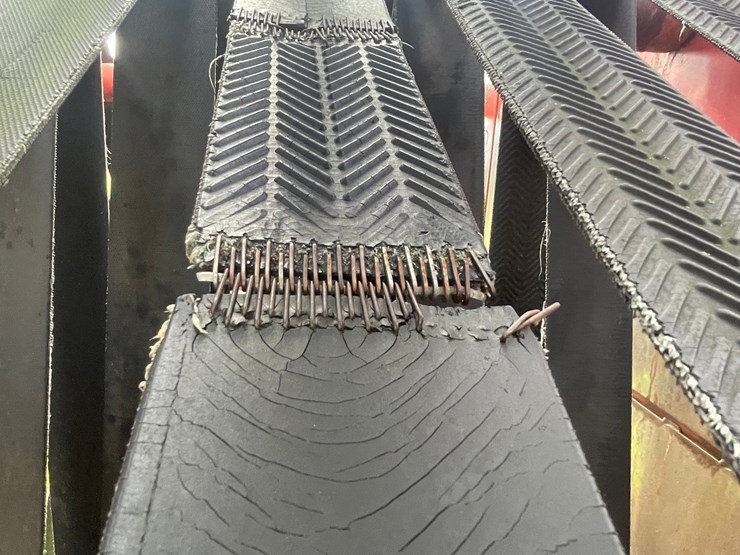 hesston-5500-image-25